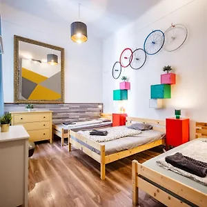 Apartment Very Apartment- 2 Bedrooms And 2 Bathrooms, Budapest