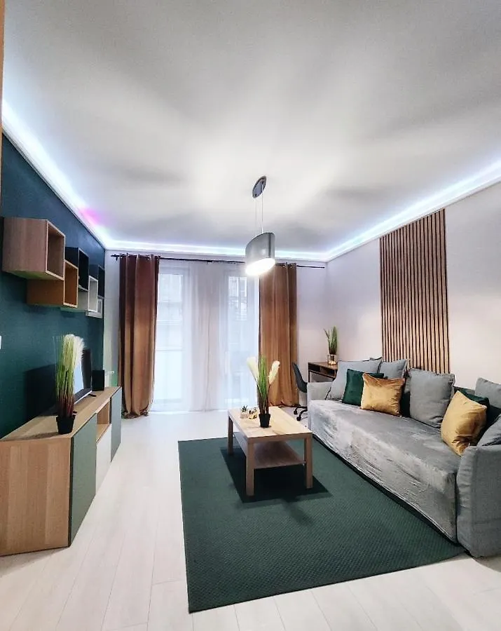 Dolce Vita Diamond Budapest
